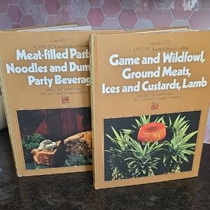 Cooking Library - Gold and Mad Editions  1969.